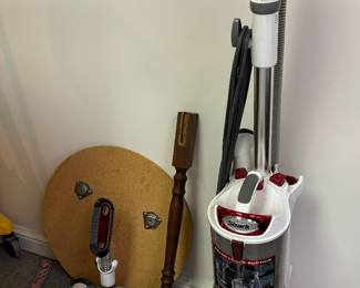 Shark vacuum with attachments 