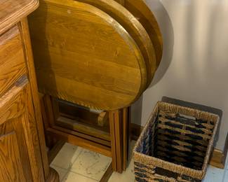 Tv tables, basket