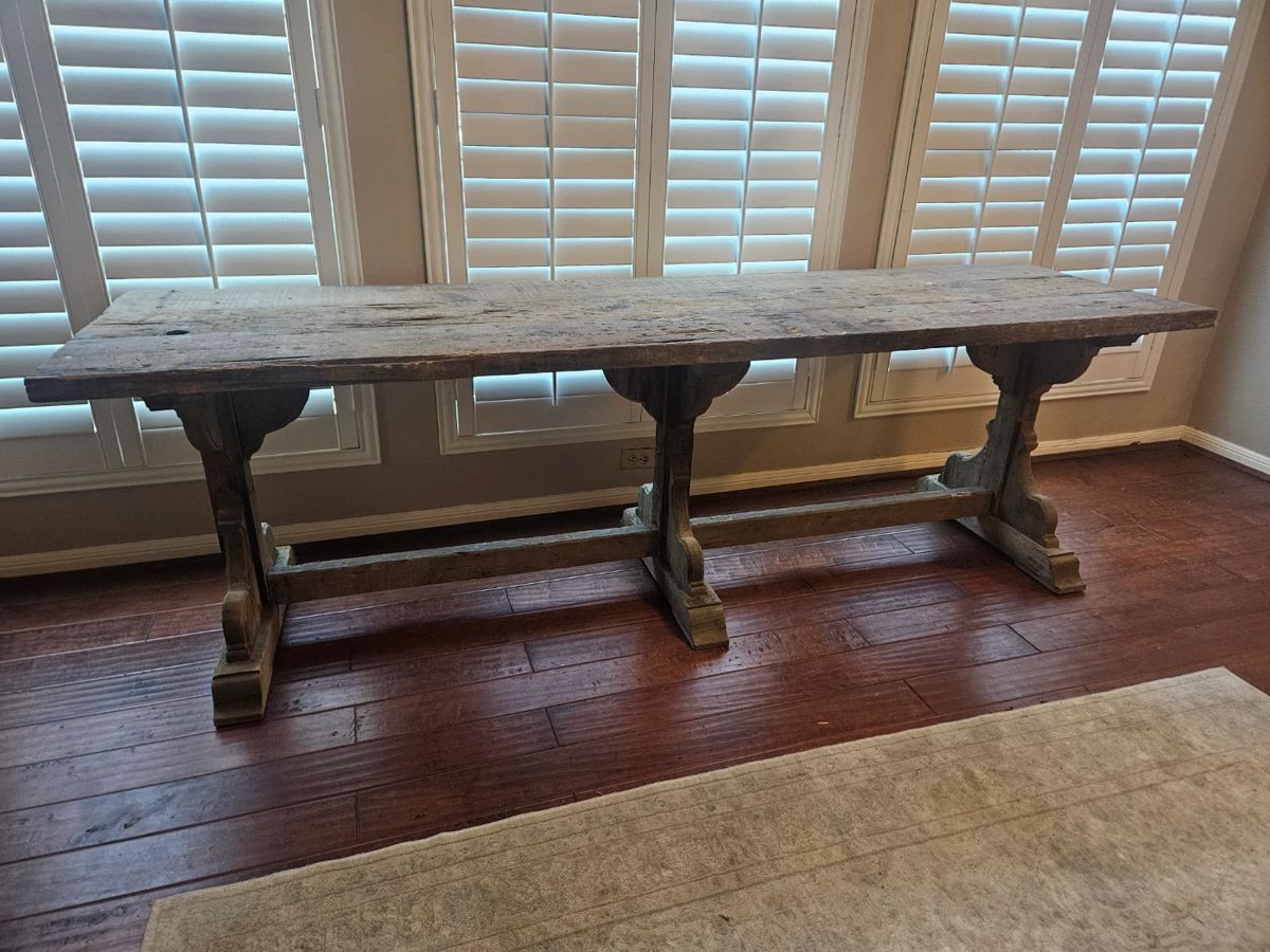 50 S. KIRKWOOD Estate Sale current French... starts on 1/6/2024