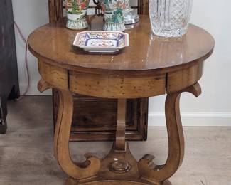 Fine reproduction table