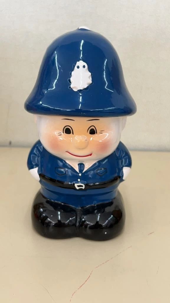 Multiple Estate Gallery Auction in O Fallon, MO starts on 12/29/2023