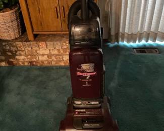 Hoover Wind Tunnell Vacuum