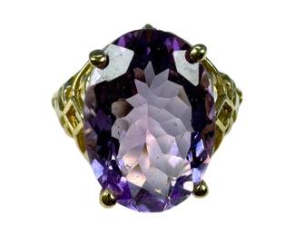 10kt Yellow Gold Amethyst Ring