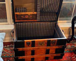 Steamer trunk