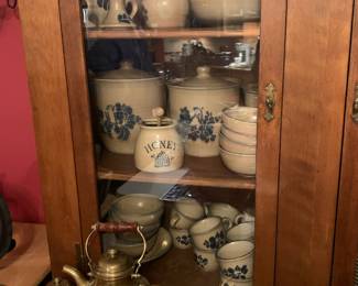 Pfaltzgraff Folk Art (HUGE set!)