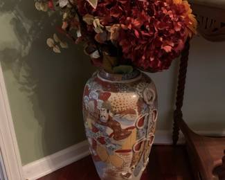 Floral arranging pieces, arrangements, vases