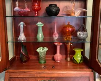 Fenton, uranium glass