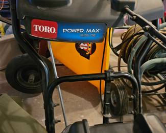 Toro Snow Blower Power Max 826 OE