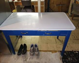 Graniteware Top Table!