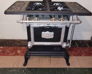 Detroit Jewel Cast Iron Early Gas Stove! Was on Display for Many Years at Citizens Gas Company in Adrian, MI.