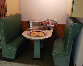1950's Restaurant Booth! Really Cool!