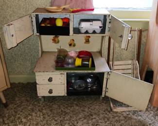 Vintage Wooden Children's Kitche. Cabinet!