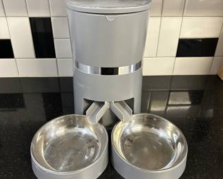 Automatic Pet Feeder