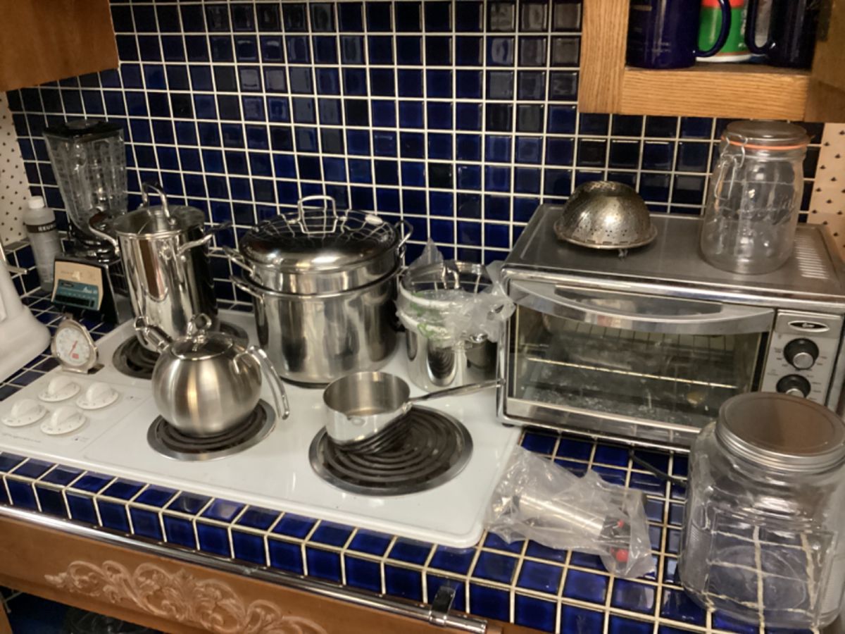 Estate Sale in Hollywood Park Texas Deceased... starts on 1/13/2024