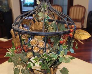 Cast iron floral hanger