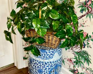 Vintage Blue & white side table/stand, silk plant in basket