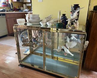 Small Curio - has a glass crack on top