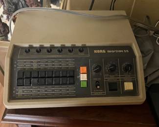 Korg rhythm 55. Vintage drum machine.