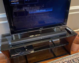 Video killed the radio star. With amazing picture like this how could it not?