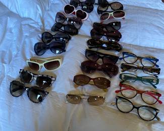 Women's fashion sunglasses. I love the knock off Cartier Buffs. What's up Detroit!