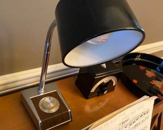 Cool dimmable piano lamp.