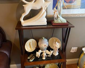 More cool decorative items.