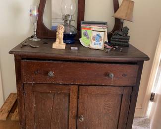 Small washstand