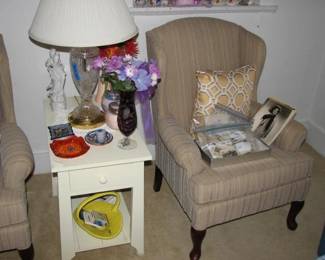This pair of chairs look new also, the end table and lamp are both one of a pair, (pictured later)