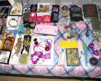 more jewelry and other small items