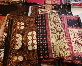 VINTAGE BATIK FABRIC