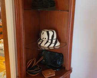 PAIR OF CORNER CABINETS WITH VINTAGE HATS