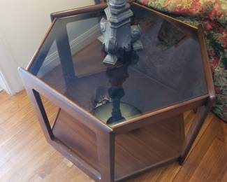 MCM END TABLE
