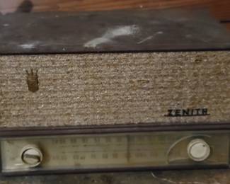 Vintage Zenith radio 