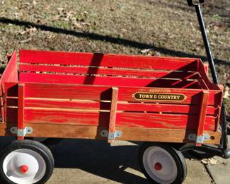 Radio Flyer Town and Country wagon