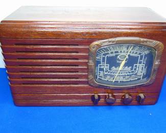 1937 PACKARD-BELL 46D TUBE RADIO - WORKS