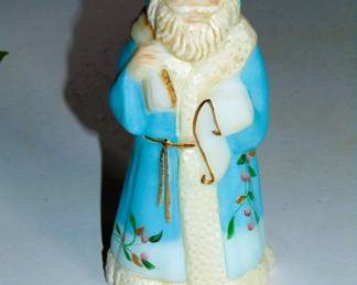 SIGNED FENTON ART GLASS SANTA CLAUS