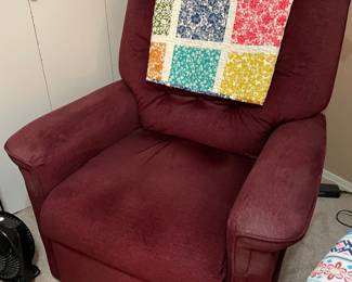 recliner/lift chair