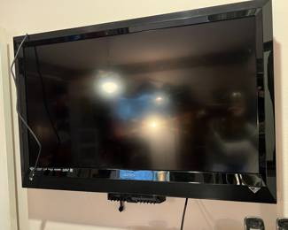 36 inch Vizio TV