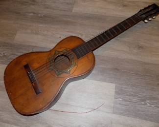 Antique parlor guitar pre-1900?