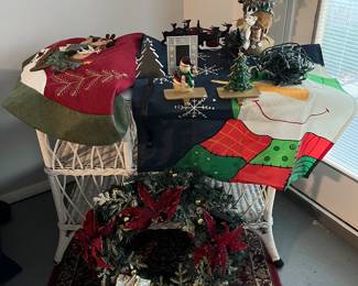 Various Christmas decorations 