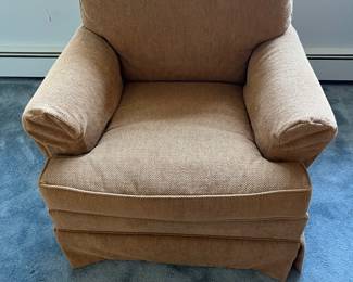 Brown arm chair 