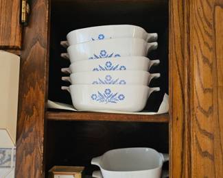 lots of vintage pyrex