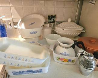 more unique Pyrex patterns