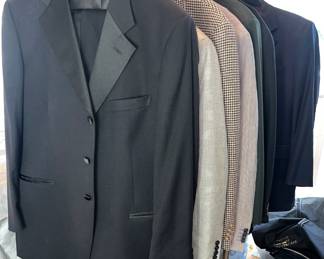 Custom Men’s Suits