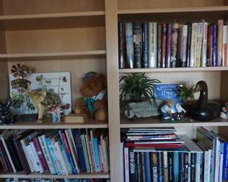 books, decor