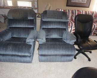 recliners, desk chair