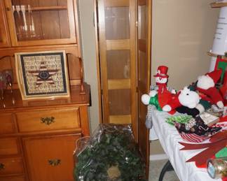 standing frame, wreath