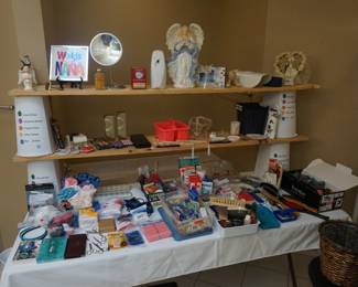 personal care items, decor