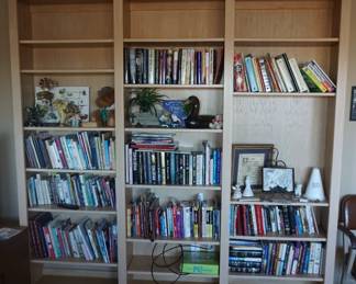 books, decor