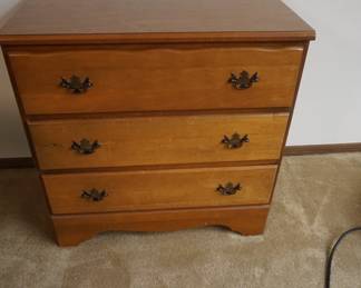 3 drawer chest